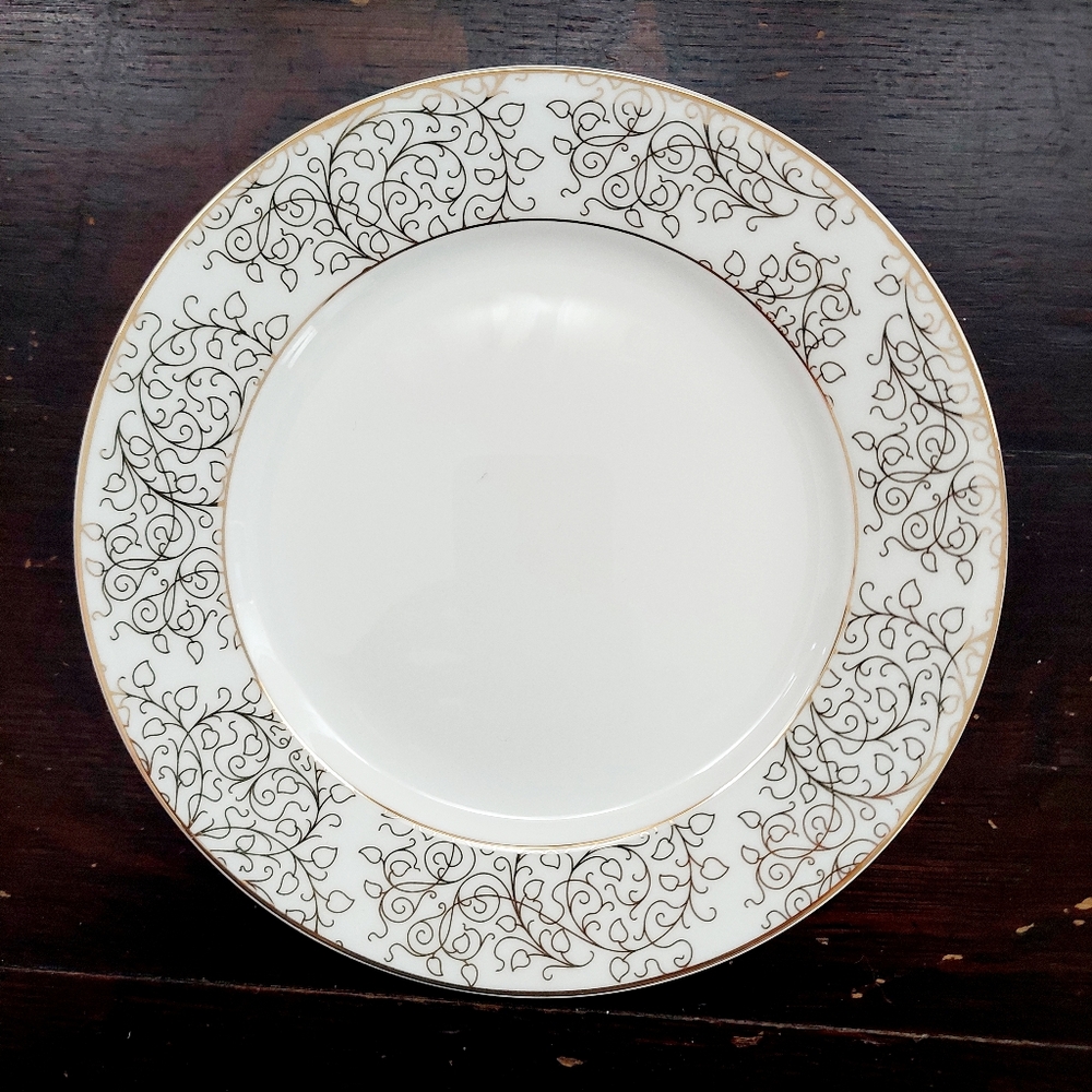 Brilliant Tableware Ritz Gold Bone China Side Plate Set Florentine Gold Scrolls